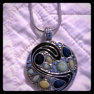 Beautiful Lia Sophia multicolored necklace